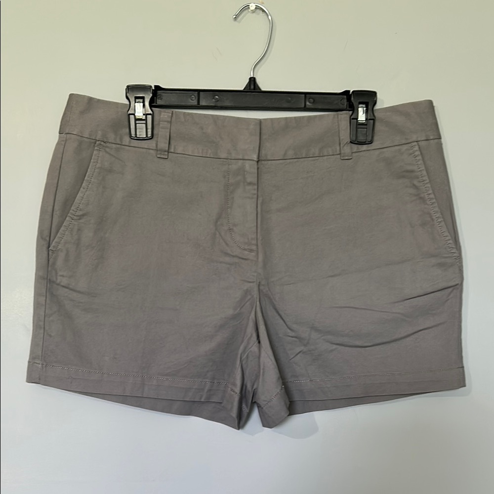 NWT LOFT Women's 4” Gray Shorts size 10